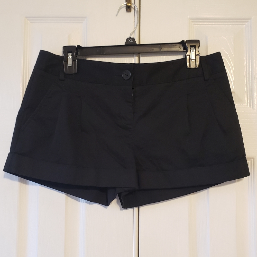 Black Express Shorts Size 6